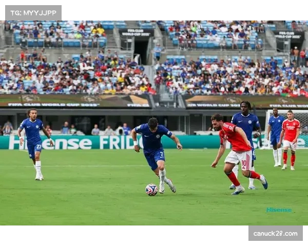 欧冠战报：国际米兰2-0本菲卡，总比分4-1晋级八强